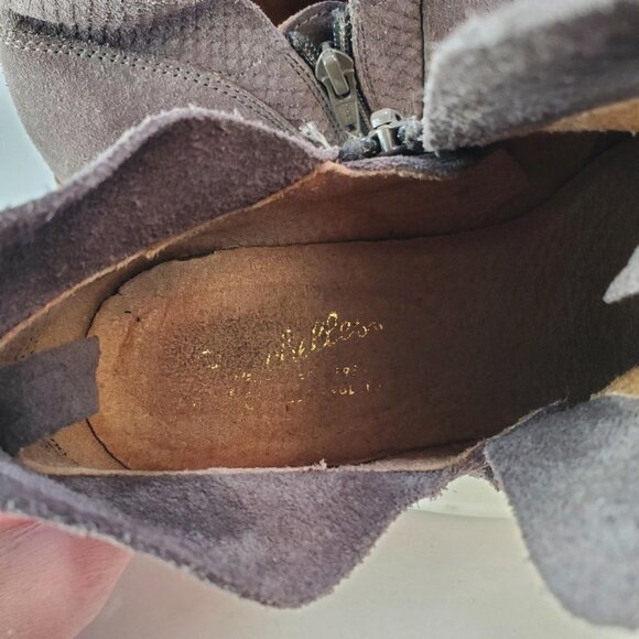 Seychelles Score 7.5 Gray Suede Ankle Boots Booties 2" Block heel - Picture 12 of 13